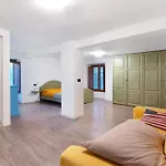 Gera Apartment *